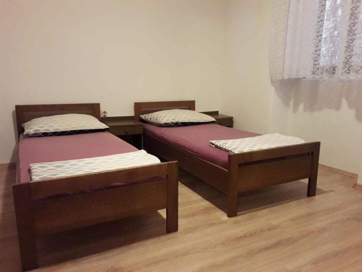 Hostel Flora Малий Лошинь Номер фото